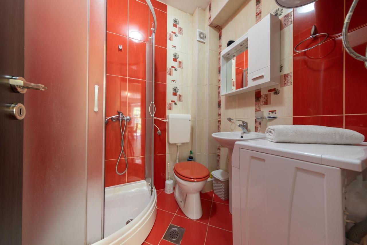 Happy Home Apartments Котор Екстериор снимка